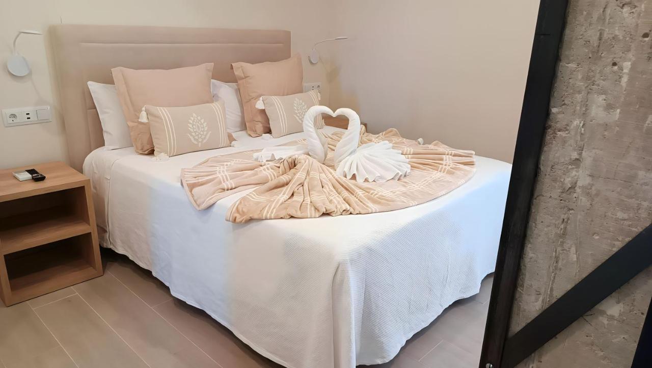 Hostal La Estacion Terrazas Madrid Exteriör bild